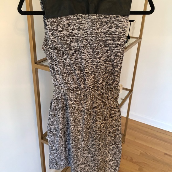 NWT Armani Dress - P0 - Picture 5 of 6